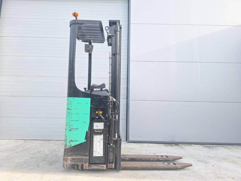 Caterpillar NSR16N - Стакер: снимка 3 Caterpillar NSR16N - Стакер: снимка 3