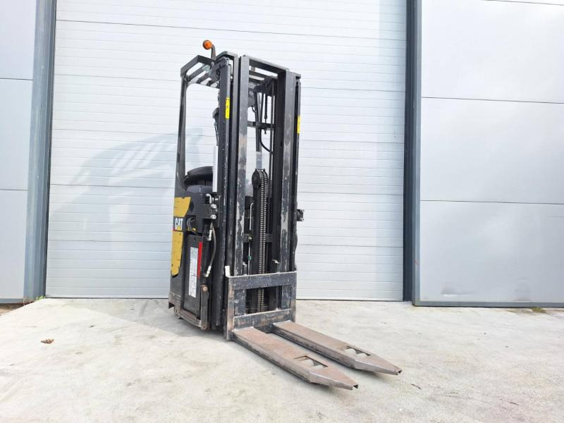 Caterpillar NSR20N - Стакер: снимка 1 Caterpillar NSR20N - Стакер: снимка 1