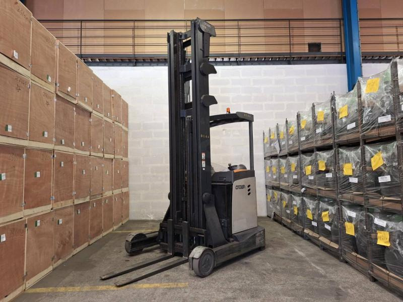 Crown ESR 5260 - Ричтрак: снимка 1 Crown ESR 5260 - Ричтрак: снимка 1