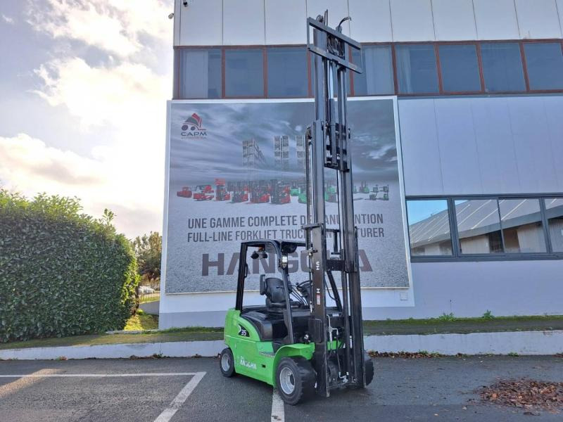 Hangcha XC35i - Електрокар: снимка 1 Hangcha XC35i - Електрокар: снимка 1