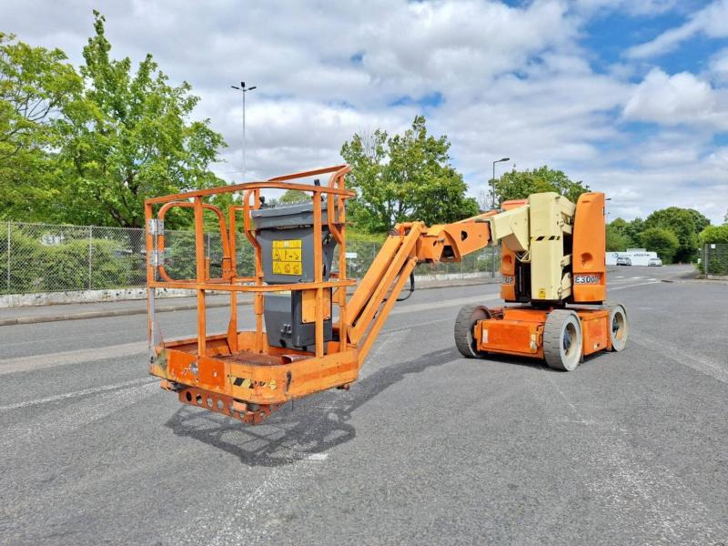 JLG E300AJP - Артикулираща платформа: снимка 1 JLG E300AJP - Артикулираща платформа: снимка 1