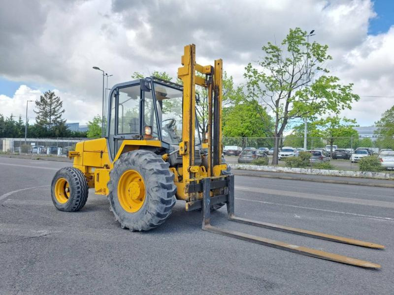 Jcb 930-2 - Мотокар с висока проходимост: снимка 1 Jcb 930-2 - Мотокар с висока проходимост: снимка 1