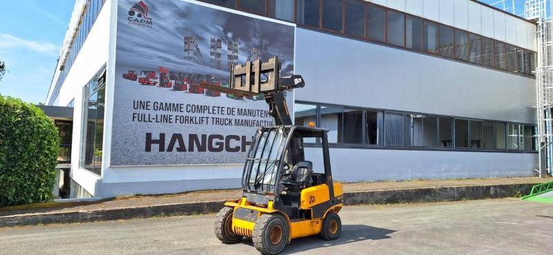Jcb TLT30D - Телескопичен товарач: снимка 2 Jcb TLT30D - Телескопичен товарач: снимка 2