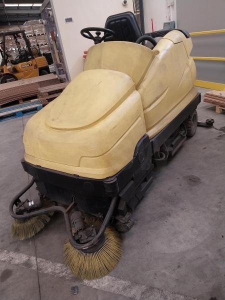 Kärcher BD100/25 - Мотометачна машина: снимка 2 Kärcher BD100/25 - Мотометачна машина: снимка 2