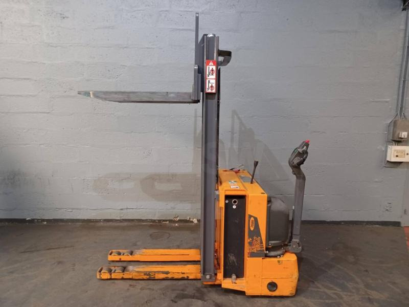 OMG 720K - Стакер: снимка 2 OMG 720K - Стакер: снимка 2