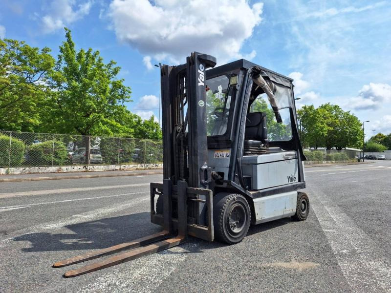 Yale ERP30 - Електрокар: снимка 1 Yale ERP30 - Електрокар: снимка 1