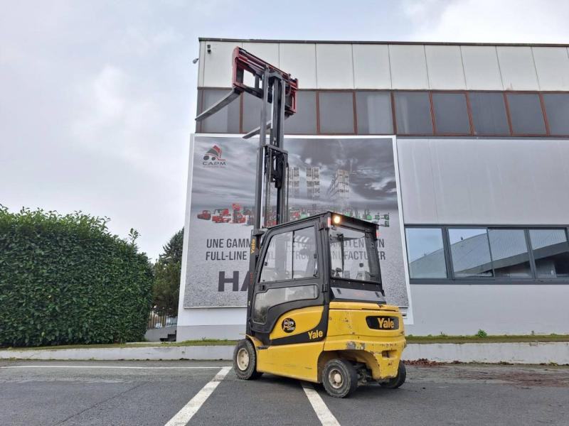 Лизинг на Yale ERP35 VL Yale ERP35 VL: снимка 11 Лизинг на Yale ERP35 VL Yale ERP35 VL: снимка 11