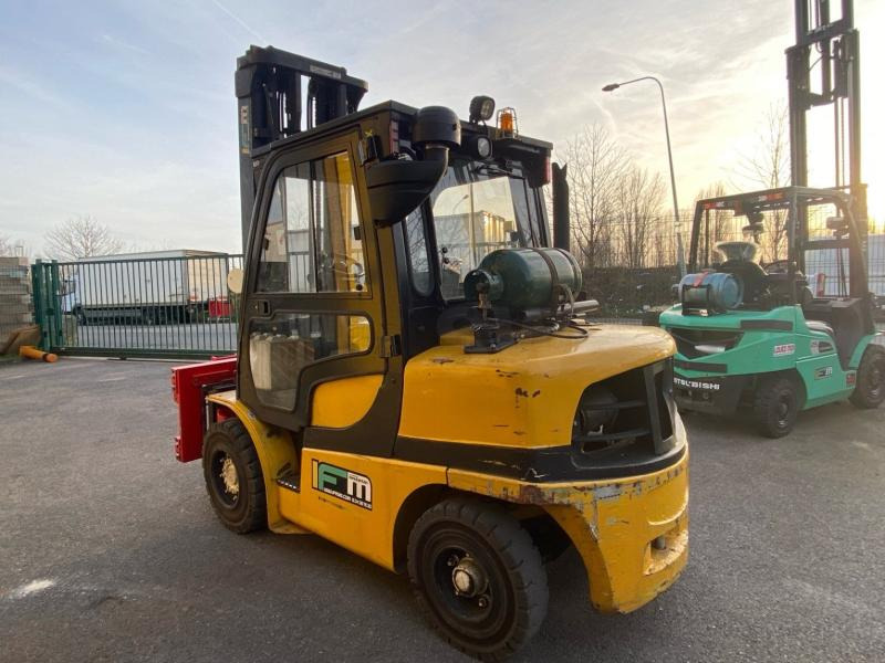 Yale GLP40VX-6 - Газокар: снимка 4 Yale GLP40VX-6 - Газокар: снимка 4