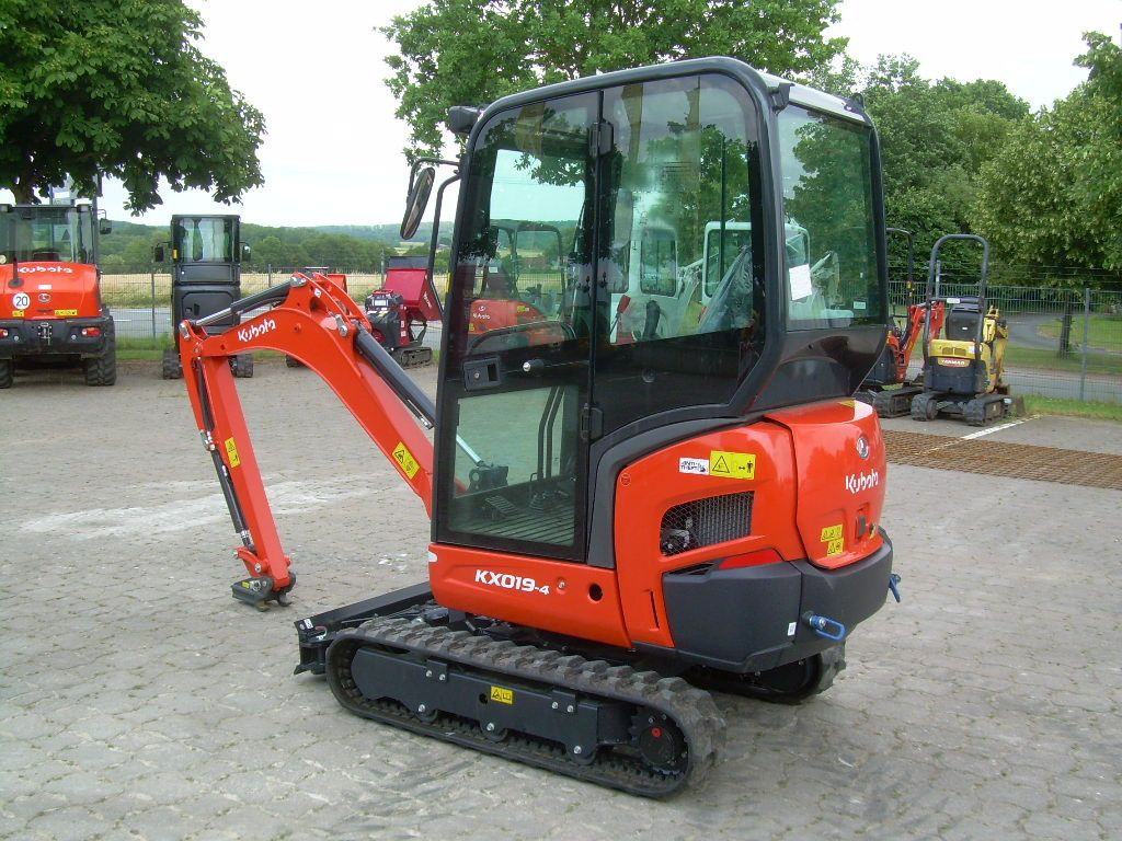 Kubota KX 019-4, BJ 23, 3 BH, Kabine, SW MS01 - Мини багер: снимка 2 Kubota KX 019-4, BJ 23, 3 BH, Kabine, SW MS01 - Мини багер: снимка 2