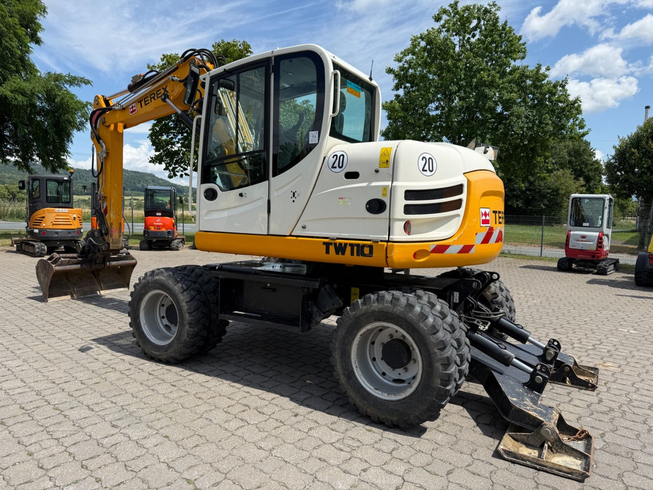 Terex TW 110, Bj 14, 2265 BH, VA, SWE, 4 TL, 1 GLV - Колесен багер: снимка 4 Terex TW 110, Bj 14, 2265 BH, VA, SWE, 4 TL, 1 GLV - Колесен багер: снимка 4