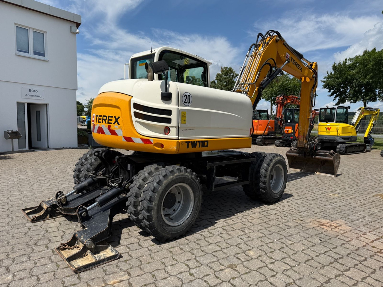Terex TW 110, Bj 14, 2265 BH, VA, SWE, 4 TL, 1 GLV - Колесен багер: снимка 2 Terex TW 110, Bj 14, 2265 BH, VA, SWE, 4 TL, 1 GLV - Колесен багер: снимка 2