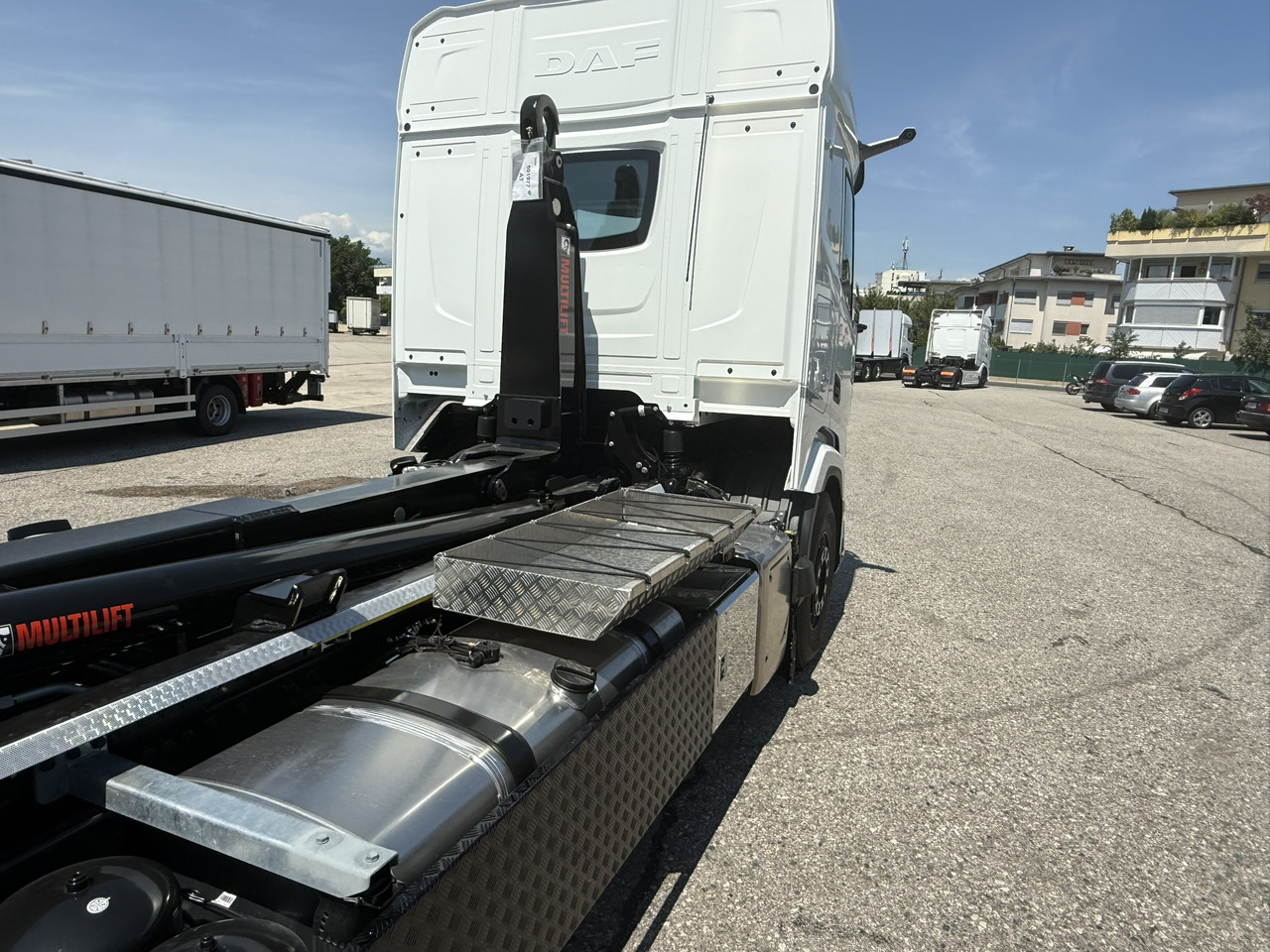 Мултилифт с кука камион DAF XF FAN 480: снимка 9