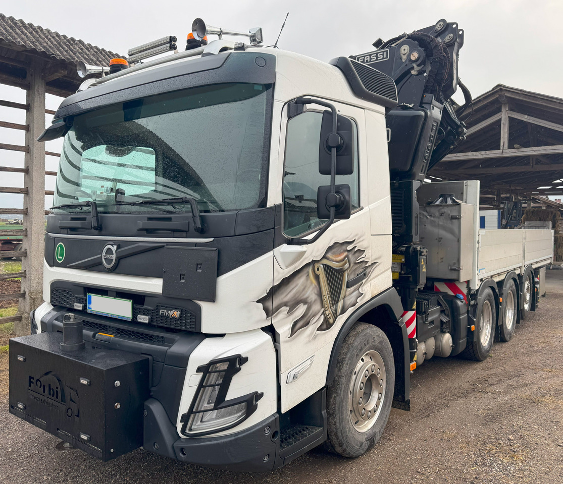 VOLVO Hiab Palfinger Fassi F710-6 JIB-4 - Камион с кран: снимка 1 VOLVO Hiab Palfinger Fassi F710-6 JIB-4 - Камион с кран: снимка 1