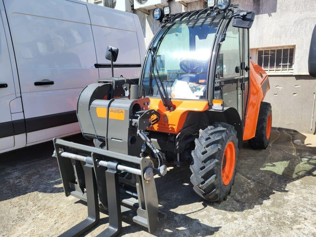 Ausa T235H - Телескопичен товарач: снимка 4 Ausa T235H - Телескопичен товарач: снимка 4