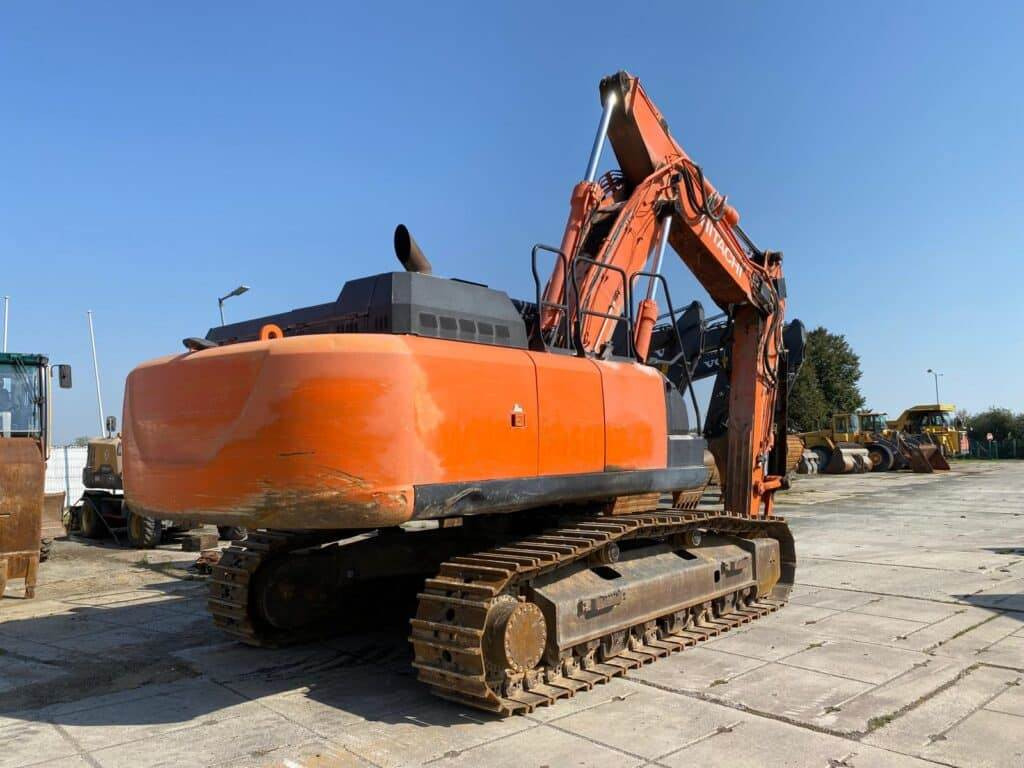 Hitachi ZX350LC-6 - Верижен багер: снимка 2 Hitachi ZX350LC-6 - Верижен багер: снимка 2