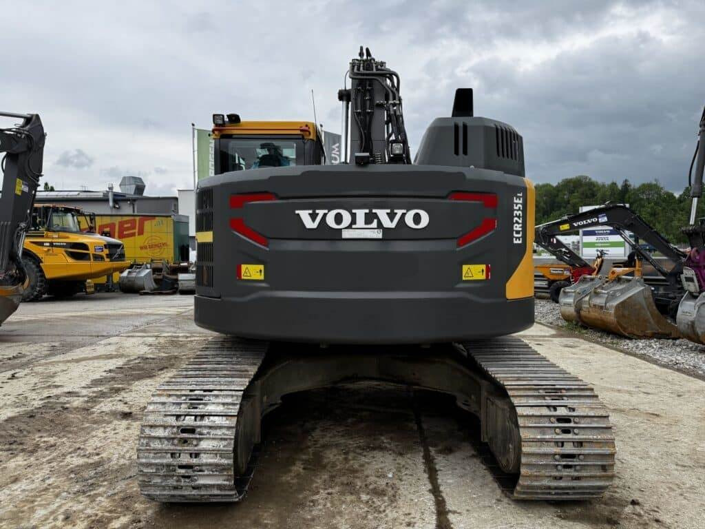 Volvo ECR235EL - Верижен багер: снимка 5 Volvo ECR235EL - Верижен багер: снимка 5