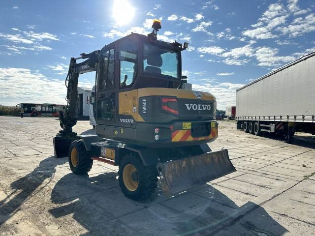 Volvo EW60E - Колесен багер: снимка 2 Volvo EW60E - Колесен багер: снимка 2