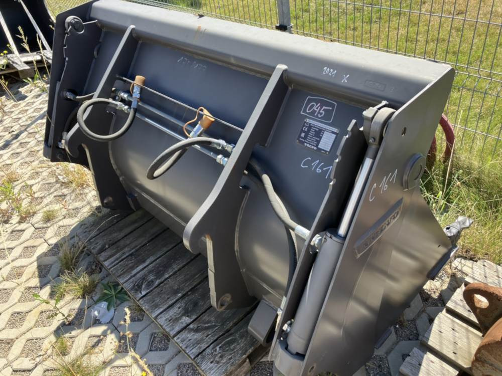 Volvo Klappschaufel mit Zähnen TPZ - Кофа: снимка 2 Volvo Klappschaufel mit Zähnen TPZ - Кофа: снимка 2