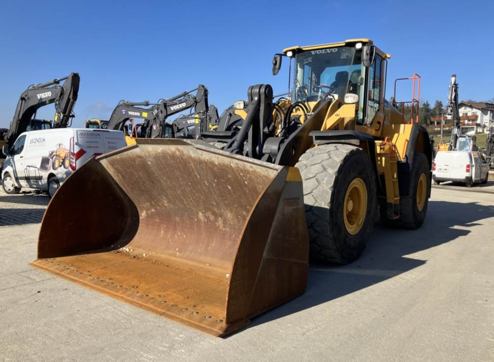 Volvo L150H - Колесен товарач: снимка 4 Volvo L150H - Колесен товарач: снимка 4