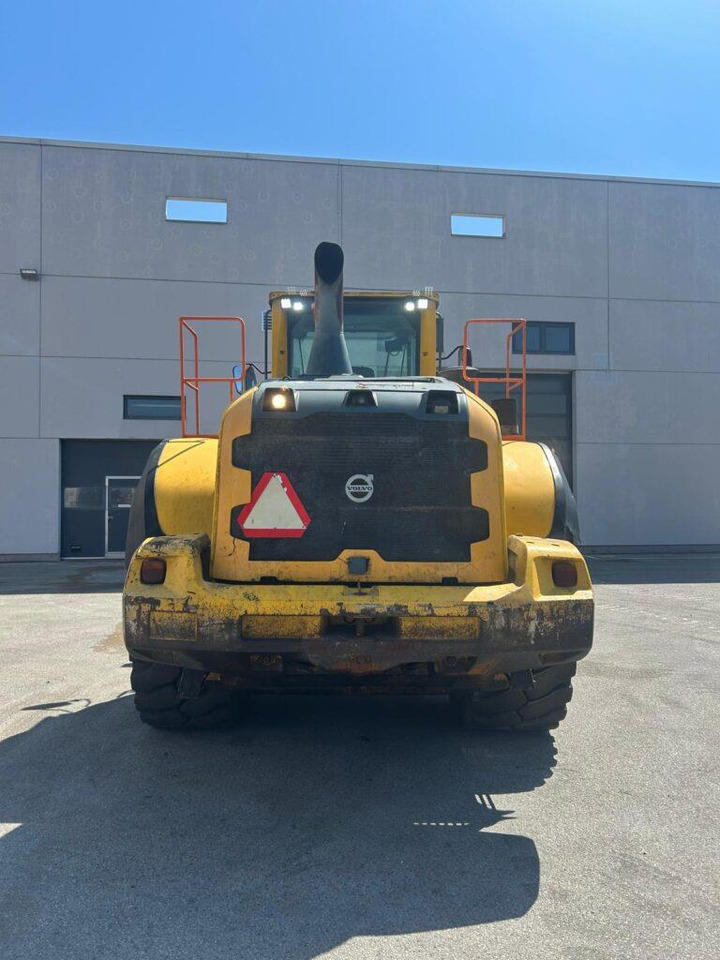 Volvo L250G - Колесен товарач: снимка 5 Volvo L250G - Колесен товарач: снимка 5