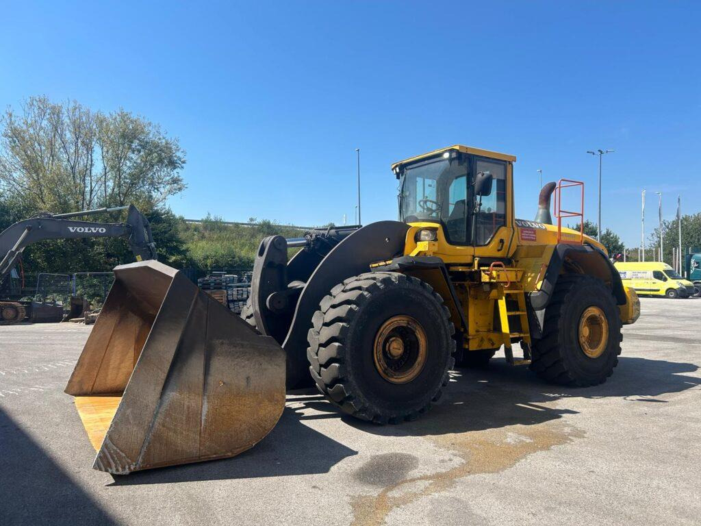 Volvo L250G - Колесен товарач: снимка 4 Volvo L250G - Колесен товарач: снимка 4