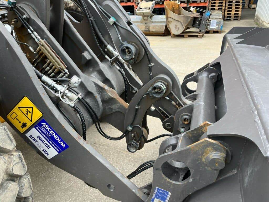 Volvo L60H - Колесен товарач: снимка 5 Volvo L60H - Колесен товарач: снимка 5