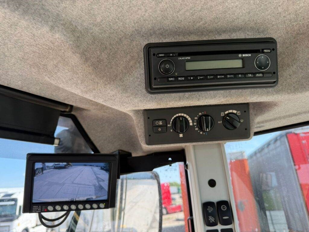 Колесен товарач Volvo L60H: снимка 24