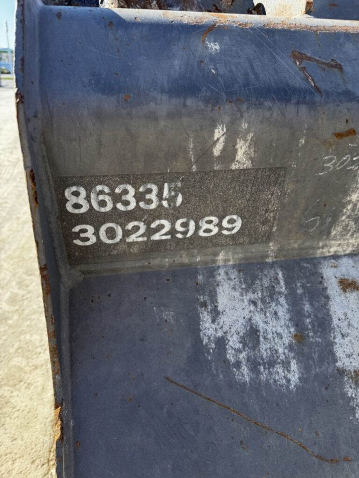 Колесен товарач Volvo L90H: снимка 13