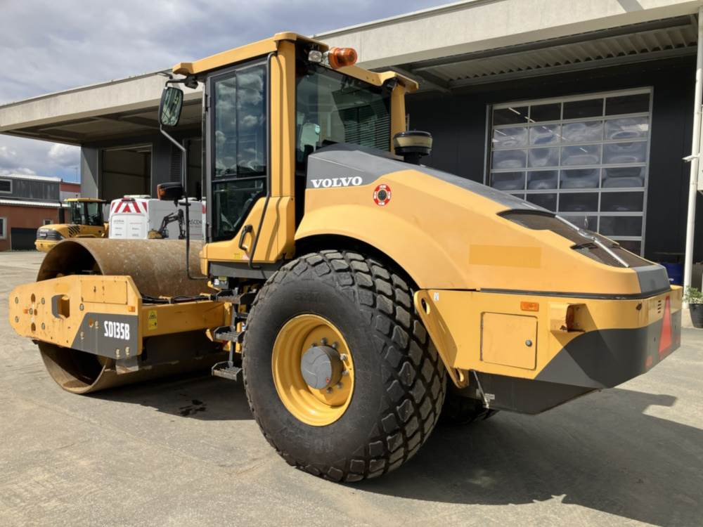 Volvo SD135B - Компактор: снимка 3 Volvo SD135B - Компактор: снимка 3