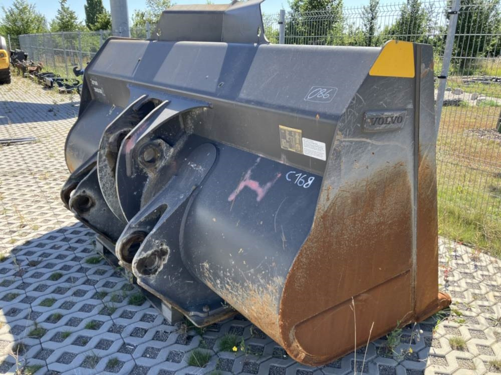 Volvo Schaufel mit Zähnen - Festanbau - Кофа: снимка 2 Volvo Schaufel mit Zähnen - Festanbau - Кофа: снимка 2