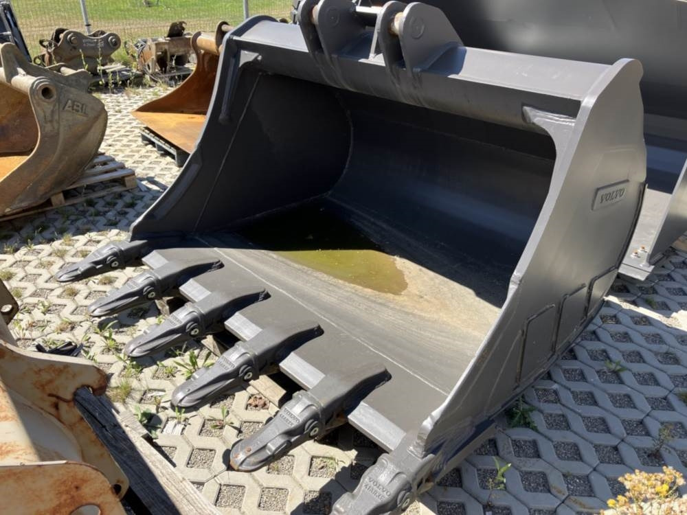 Volvo Tieflöffel mit Zähne S2 - Багер-товарач: снимка 1 Volvo Tieflöffel mit Zähne S2 - Багер-товарач: снимка 1