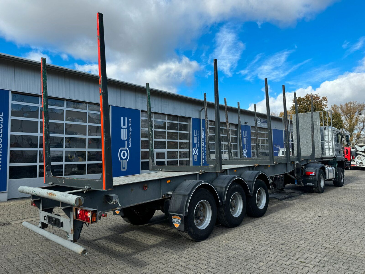 BLUMHARDT SAL.40.24 Holztransporter 3 Achse - Полуремарке за дърва: снимка 3 BLUMHARDT SAL.40.24 Holztransporter 3 Achse - Полуремарке за дърва: снимка 3
