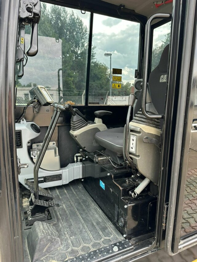 Верижен багер CAT Bagger 306 E2 Minibagger Kettenbagger 270 H: снимка 15