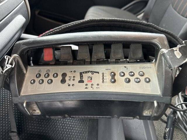 DAF CF 450 FAN 6x2 Pritsche mit Kran HIAB 188 E-6 - Камион с кран: снимка 5 DAF CF 450 FAN 6x2 Pritsche mit Kran HIAB 188 E-6 - Камион с кран: снимка 5