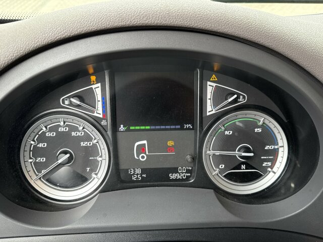 DAF CF 450 FAN 6x2 Pritsche mit Kran HIAB 188 E-6 - Камион с кран: снимка 2 DAF CF 450 FAN 6x2 Pritsche mit Kran HIAB 188 E-6 - Камион с кран: снимка 2