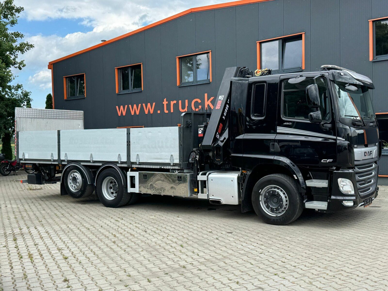 DAF CF 450 FAN 6x2 Pritsche mit Kran HIAB 188 E-6 - Камион с кран: снимка 5 DAF CF 450 FAN 6x2 Pritsche mit Kran HIAB 188 E-6 - Камион с кран: снимка 5