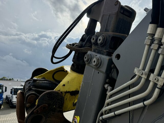 DAF XF 530 6x2 Holztransport Kran PENZ 15Z9.50 - Камион за дърва, Камион с кран: снимка 4 DAF XF 530 6x2 Holztransport Kran PENZ 15Z9.50 - Камион за дърва, Камион с кран: снимка 4