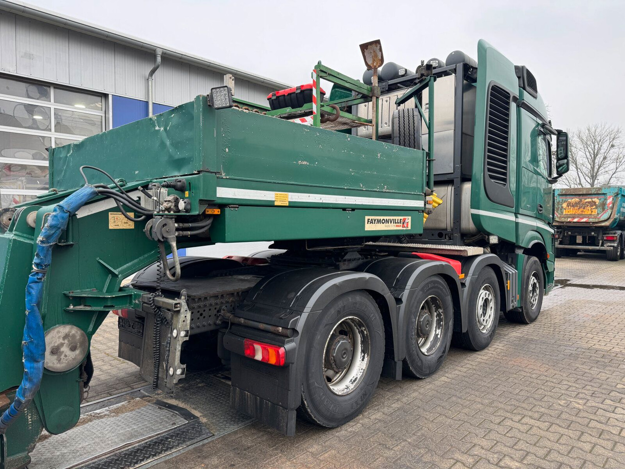 Faymonville STBZ-6VA Tieflader 4+2 Achse + Schwerlast *83 T - Нискорамна площадка полуремарке: снимка 5 Faymonville STBZ-6VA Tieflader 4+2 Achse + Schwerlast *83 T - Нискорамна площадка полуремарке: снимка 5