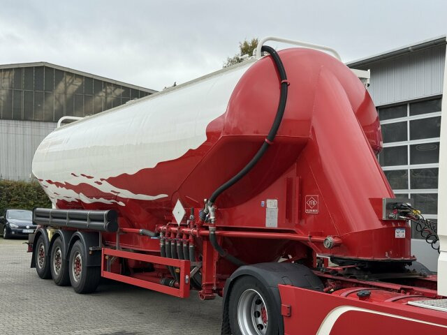 Feldbinder EUT 54.3 liegend. Silo 54.000 Liter 3 Achs - Цистерна за насипни товари: снимка 1 Feldbinder EUT 54.3 liegend. Silo 54.000 Liter 3 Achs - Цистерна за насипни товари: снимка 1