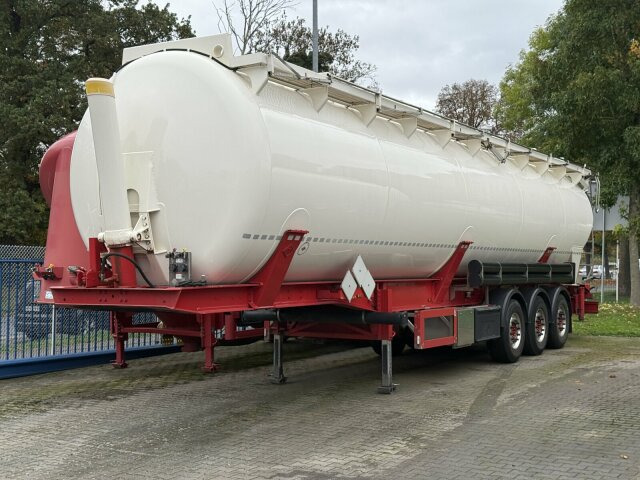 Feldbinder Kipp. 66.3 Silo ADR 3 Achs - Цистерна за насипни товари: снимка 1 Feldbinder Kipp. 66.3 Silo ADR 3 Achs - Цистерна за насипни товари: снимка 1