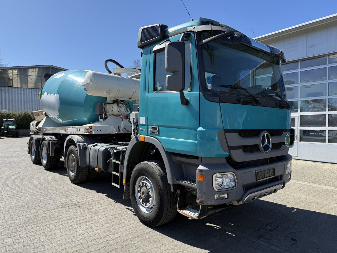 HTM 1004 3 Achse Betonmischer Auflieger - Полуремарке бетон миксер: снимка 2 HTM 1004 3 Achse Betonmischer Auflieger - Полуремарке бетон миксер: снимка 2
