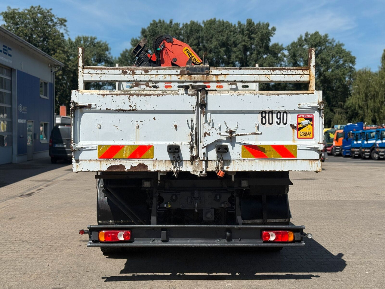 Iveco ML180E 4x2 DOKA Euro 5 Kipper Kran PK16001K-B - Самосвал камион, Камион с кран: снимка 4 Iveco ML180E 4x2 DOKA Euro 5 Kipper Kran PK16001K-B - Самосвал камион, Камион с кран: снимка 4