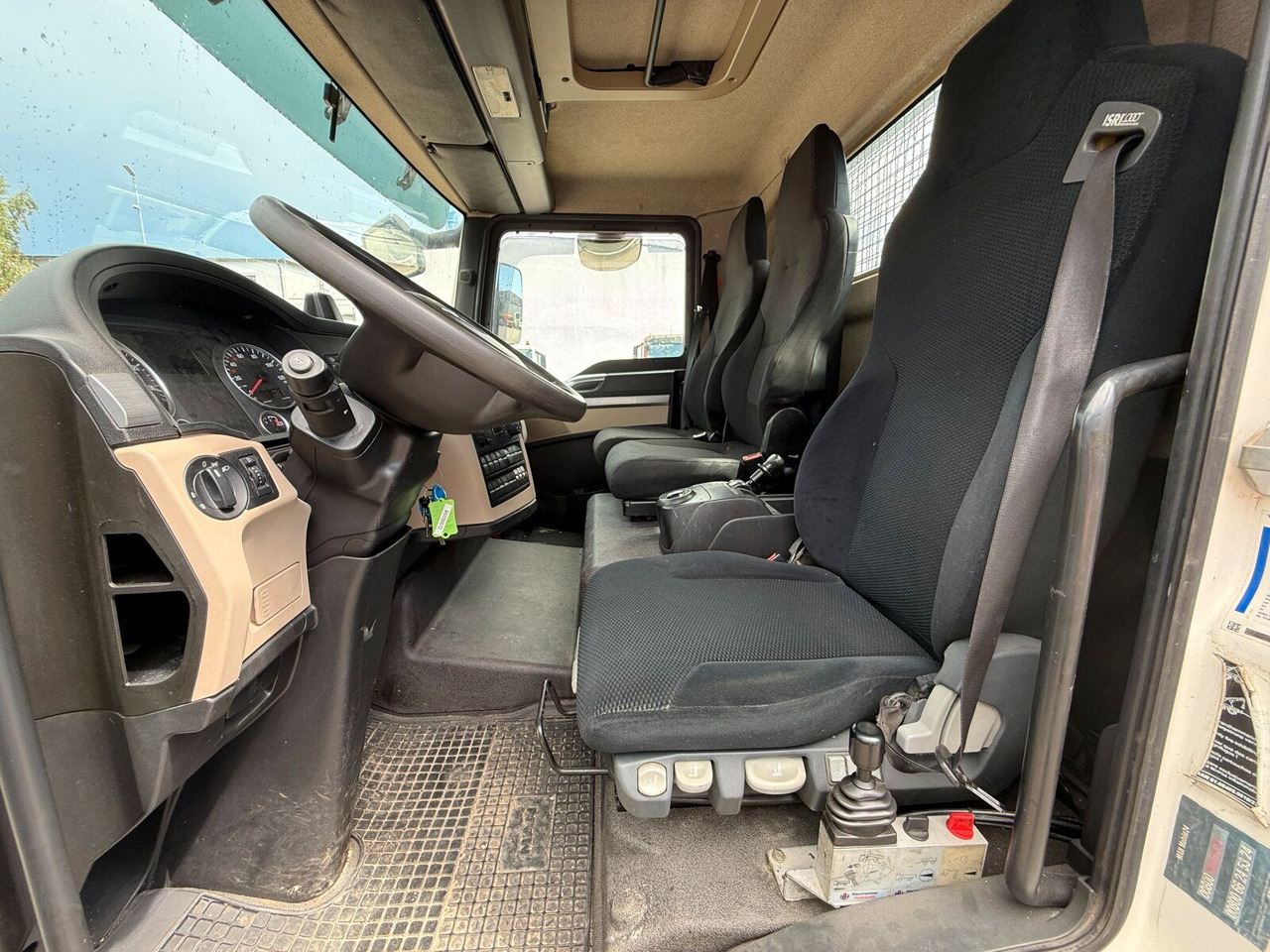 Бус самосвал MAN TGL 8.220 4x2 Kipper Kran Palfinger 7.001-K A: снимка 13