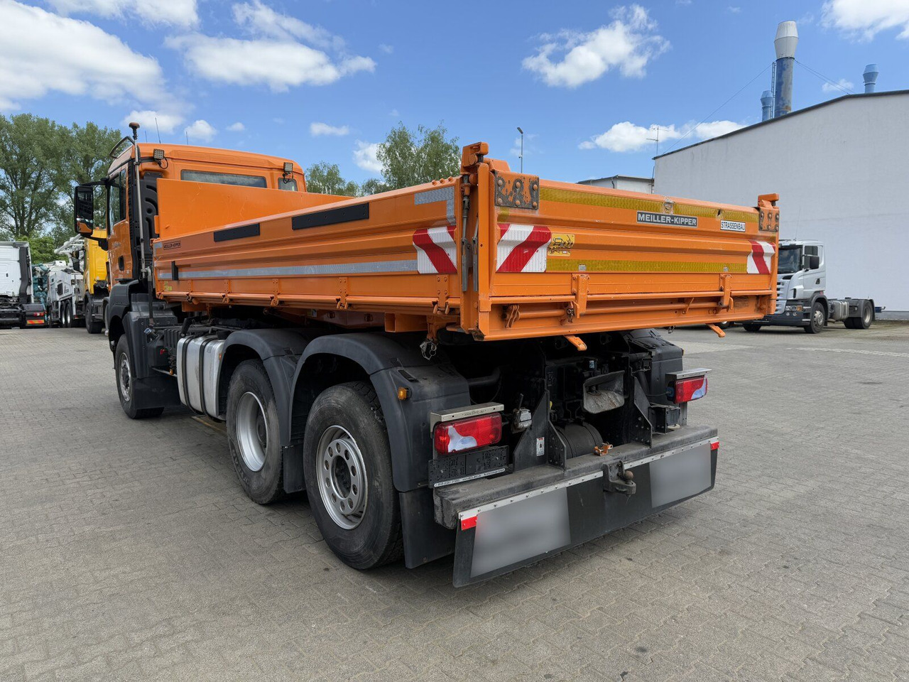 MAN TGS 28.420 6x4-4 Meiller Kipper Winterdienst - Самосвал камион: снимка 5 MAN TGS 28.420 6x4-4 Meiller Kipper Winterdienst - Самосвал камион: снимка 5