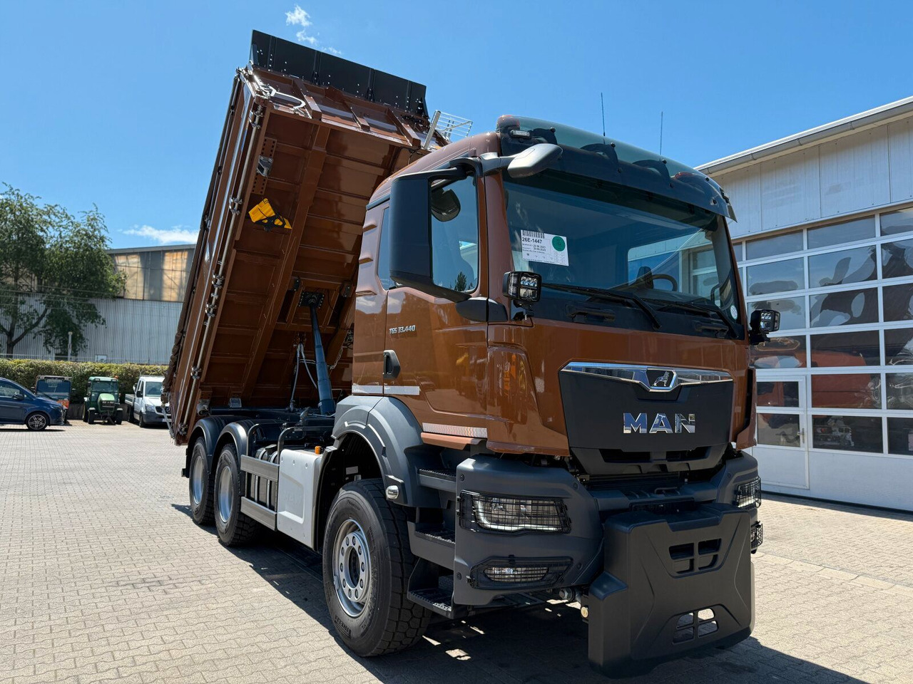MAN TGS 33.440 6x4 Kipper MEILLER Bordmatik Frontpl. - Самосвал камион: снимка 2 MAN TGS 33.440 6x4 Kipper MEILLER Bordmatik Frontpl. - Самосвал камион: снимка 2