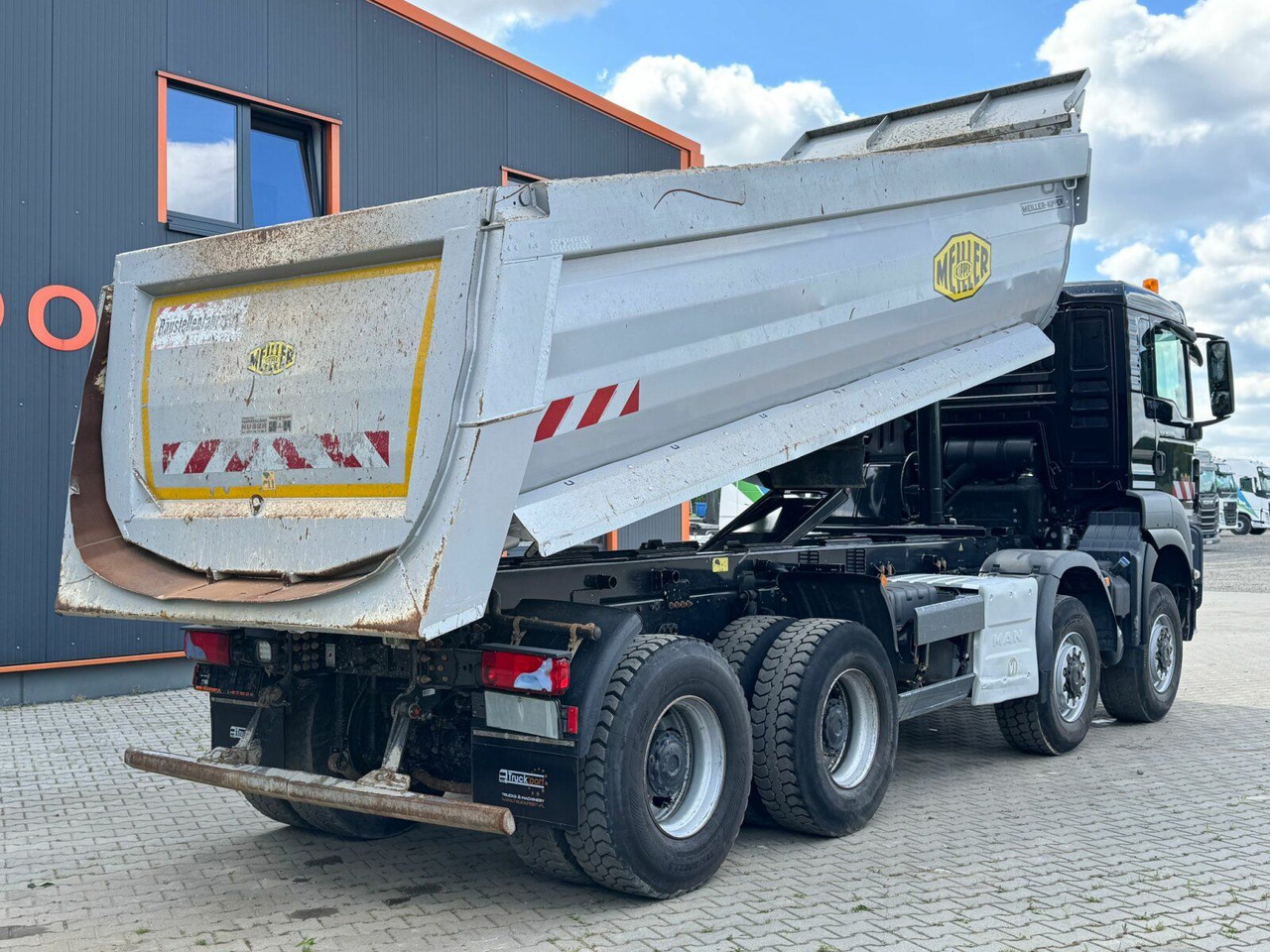 MAN TGS 35.460 8x6 BB Muldenkipper Meiller - Мултилифт за контейнери камион: снимка 5 MAN TGS 35.460 8x6 BB Muldenkipper Meiller - Мултилифт за контейнери камион: снимка 5