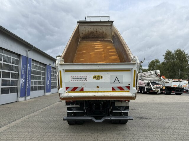 Mercedes-Benz 4145 8x8 Meiler Dreiseitenkipper Bordmatik - Самосвал камион: снимка 2 Mercedes-Benz 4145 8x8 Meiler Dreiseitenkipper Bordmatik - Самосвал камион: снимка 2