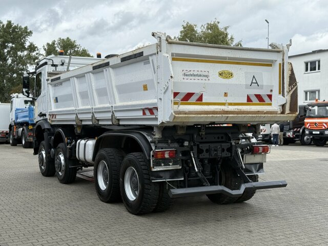 Mercedes-Benz 4145 8x8 Meiler Dreiseitenkipper Bordmatik - Самосвал камион: снимка 3 Mercedes-Benz 4145 8x8 Meiler Dreiseitenkipper Bordmatik - Самосвал камион: снимка 3
