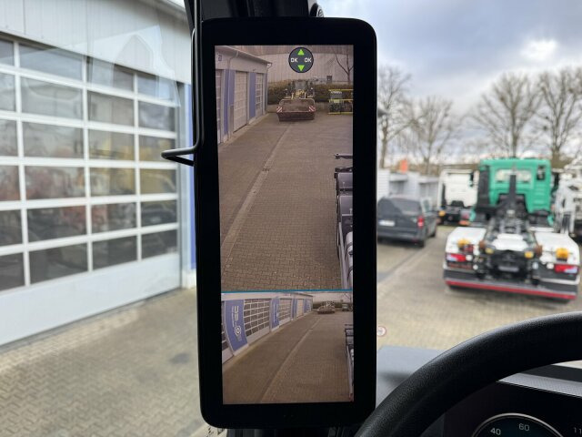 Mercedes-Benz ACTROS 2543 6x2 Wechselaufbau BDF AHK 2 Betten - Контейнеровоз/ Сменна каросерия камион: снимка 4 Mercedes-Benz ACTROS 2543 6x2 Wechselaufbau BDF AHK 2 Betten - Контейнеровоз/ Сменна каросерия камион: снимка 4