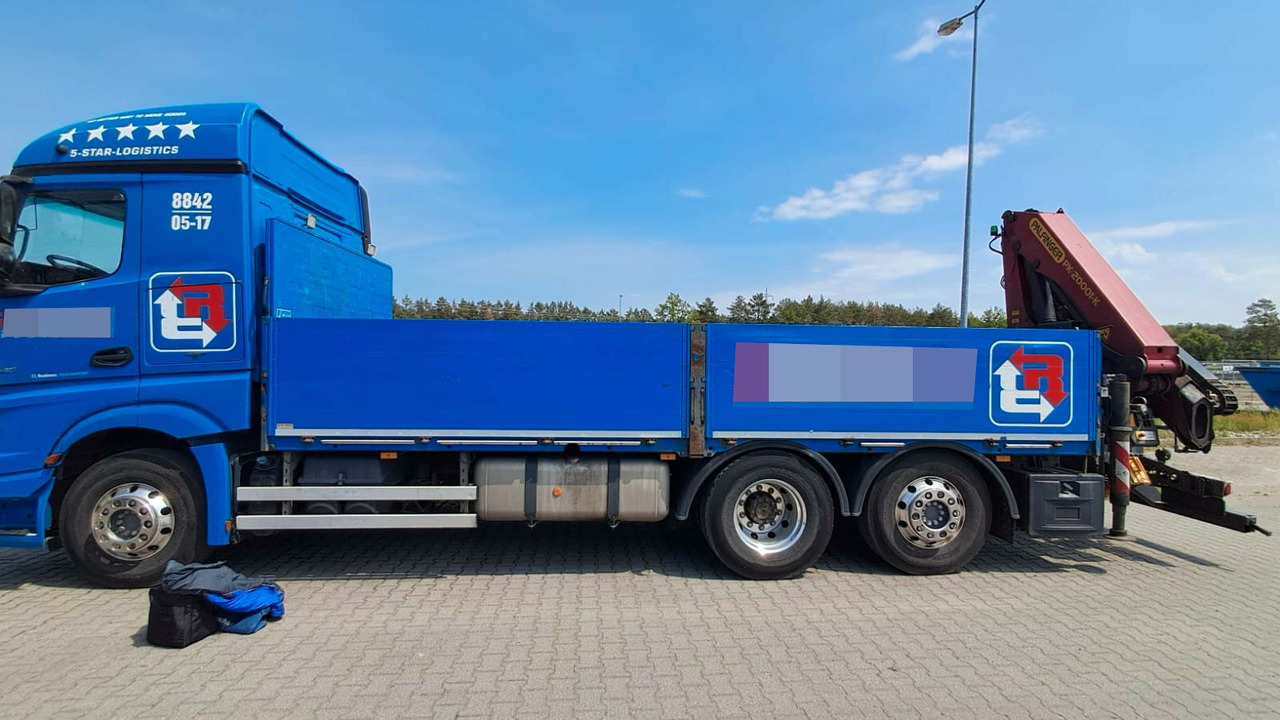 Mercedes-Benz ACTROS 2545 6x2 Pritsche Kran Palfinger PK20001K - Камион с кран: снимка 2 Mercedes-Benz ACTROS 2545 6x2 Pritsche Kran Palfinger PK20001K - Камион с кран: снимка 2